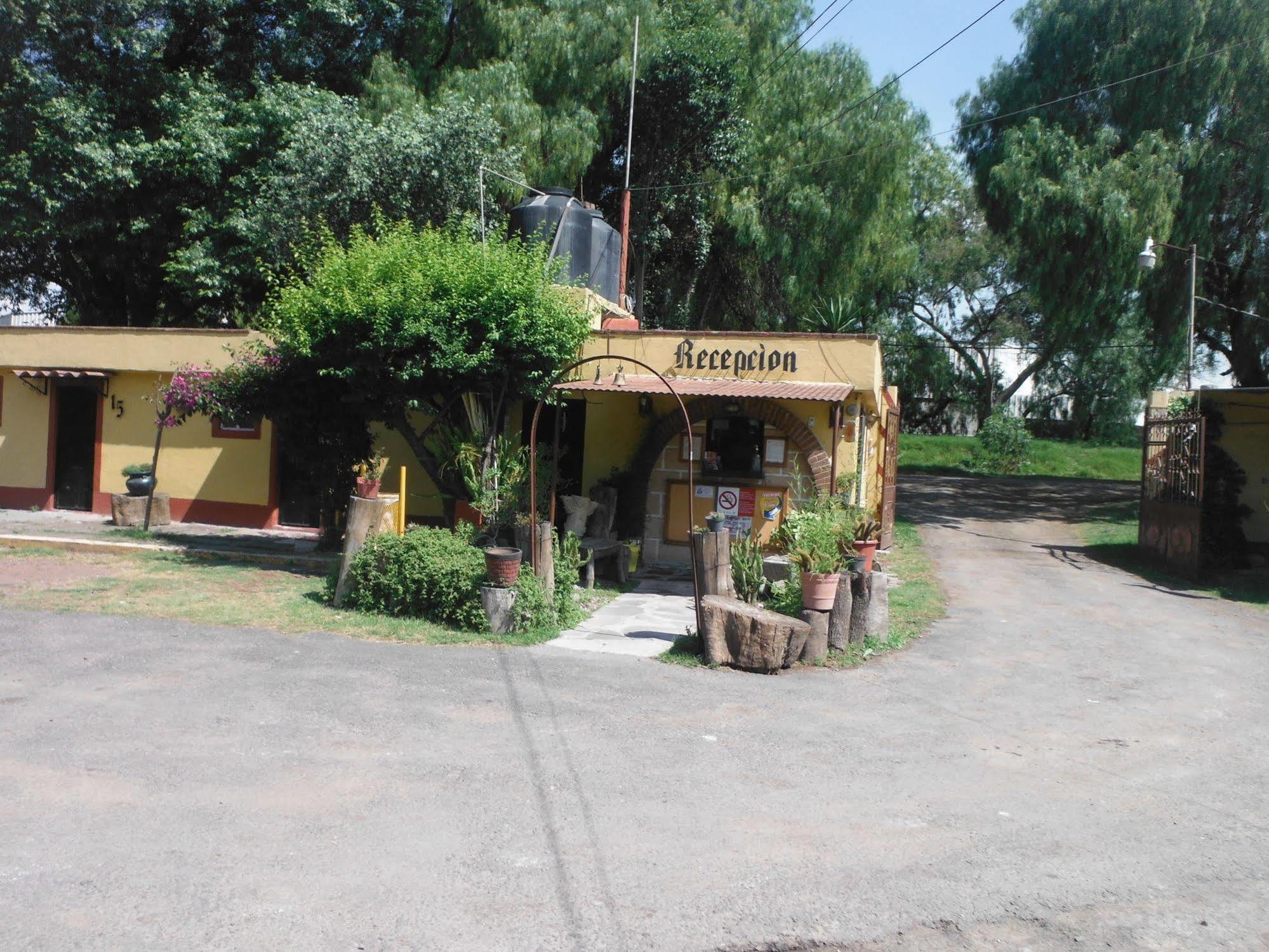 Hotel Ayenda Mesón del Río Tepotzotlan Exterior foto