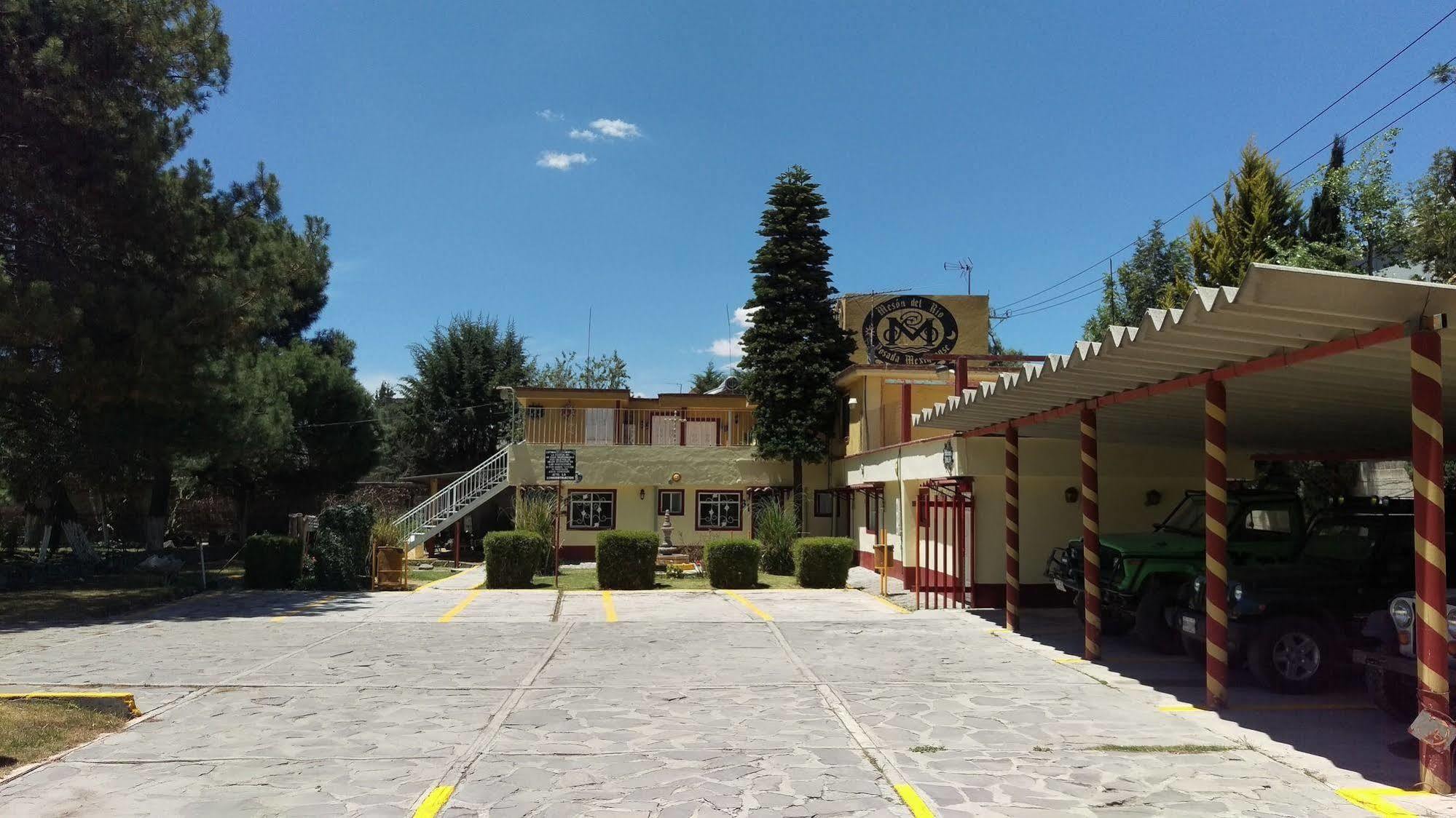 Hotel Ayenda Mesón del Río Tepotzotlan Exterior foto